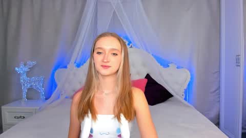 Snapshot of ameliawise chatting on 01/07/25, 11:48 ameliawise online show from 01/07/25, 11:48
