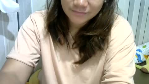 Snapshot of amelie3675 chatting on 06/14/26, 06:32 Amelie online show from 06/14/26, 06:32