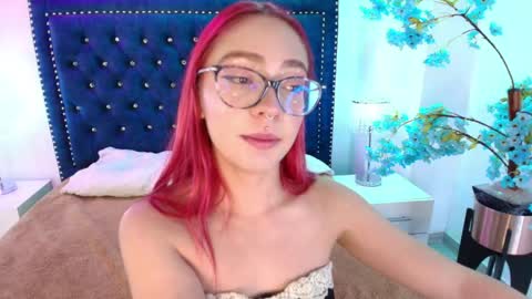 Amelie online show from 05/02/26, 11:15
