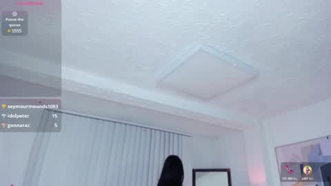 Amelie Jons online show from 02/15/25, 11:58