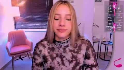 Snapshot of ameliegraham chatting on 09/29/25, 08:24 Amelie Graham online show from 09/29/25, 08:24