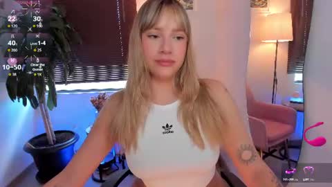 Amelie Graham online show from 06/11/26, 06:50