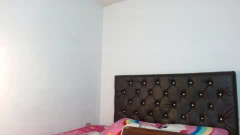 Ameliejoness  online show from 07/14/26, 07:30