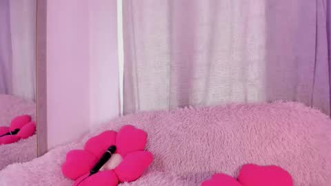 Amelia online show from 12/03/25, 08:07