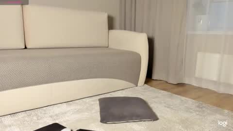 Amelina Love online show from 10/17/25, 12:36