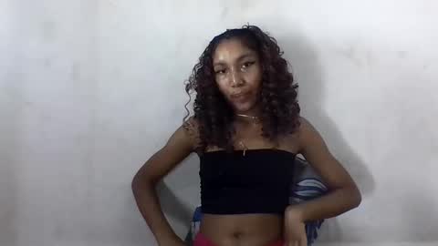 amelisy20005 online show from 04/27/26, 05:33