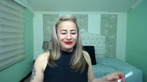 Amell Thomson online show from 12/14/24, 10:45