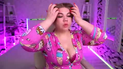Alina online show from 06/10/26, 01:32