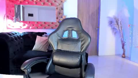          online show from 06/23/26, 12:58