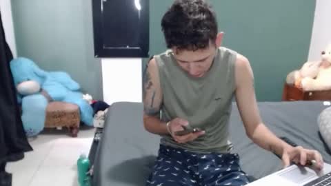 Snapshot of americanbig_dick chatting on 10/14/25, 07:03 Lucian online show from 10/14/25, 07:03