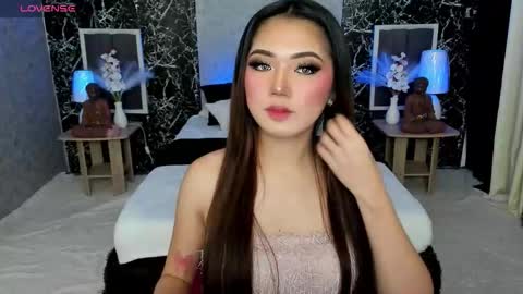 Claire online show from 09/22/25, 10:17