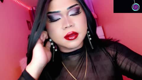 Queen Mireska online show from 11/26/25, 04:52