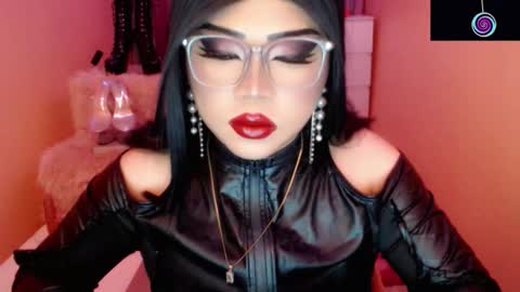 Queen Mireska online show from 03/10/26, 05:18