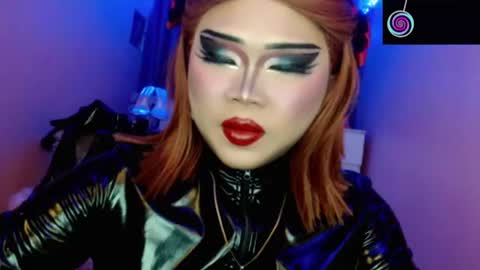 Queen Mireska online show from 06/19/26, 03:05