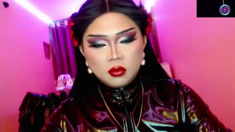 Queen Mireska online show from 06/22/26, 04:15