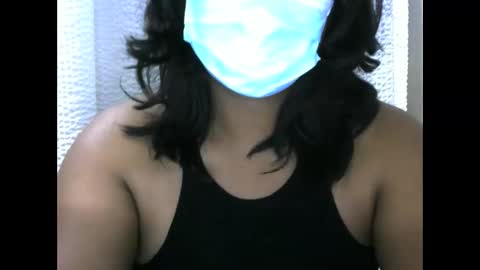 Snapshot of amichouu chatting on 12/03/25, 05:44 amichouu online show from 12/03/25, 05:44