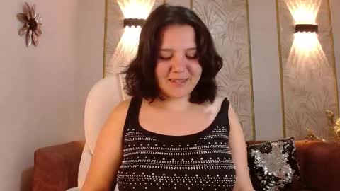 Amie  online show from 10/16/25, 11:33