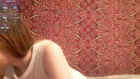 Snapshot of amiefetty chatting on 11/04/25, 05:23 Iveta online show from 11/04/25, 05:23