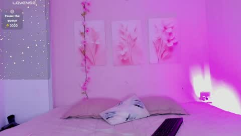 Snapshot of amiiclark chatting on 06/04/26, 07:09 AmiiClark online show from 06/04/26, 07:09