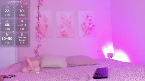 Snapshot of amiiclark chatting on 06/10/26, 06:18 AmiiClark online show from 06/10/26, 06:18