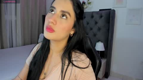 Amira sweet online show from 04/25/26, 01:30