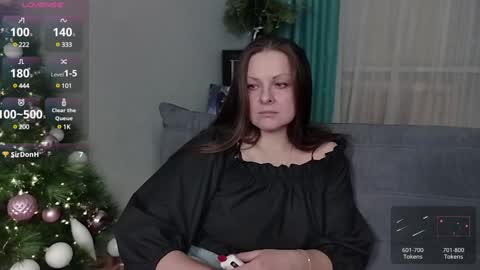 Snapshot of amilafran chatting on 12/17/24, 10:34 Mila online show from 12/17/24, 10:34