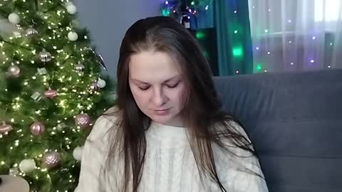 Snapshot of amilafran chatting on 01/11/25, 08:11 Mila online show from 01/11/25, 08:11