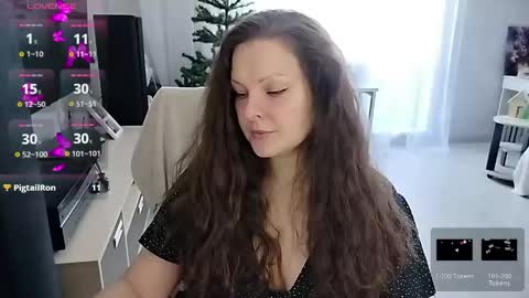 Mila online show from 06/04/26, 06:52