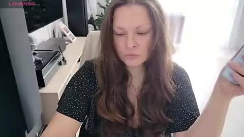 Mila online show from 06/17/26, 03:09