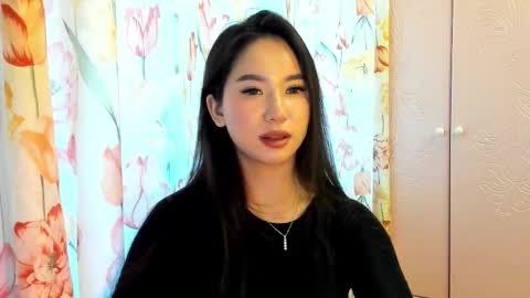 Snapshot of amina_artin chatting on 12/02/25, 05:57 Amina online show from 12/02/25, 05:57