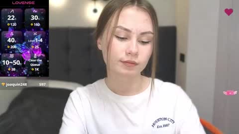 Amina online show from 01/05/25, 03:00