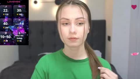 Amina online show from 01/05/25, 11:44