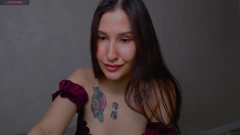 Camilla online show from 11/27/25, 12:56