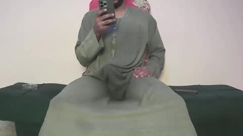 Amir online show from 11/29/25, 08:50