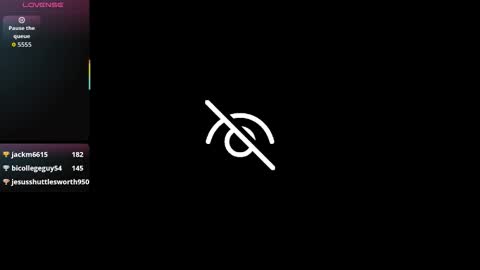 Snapshot of amirahskyy chatting on 12/15/25, 01:04 Amirah online show from 12/15/25, 01:04