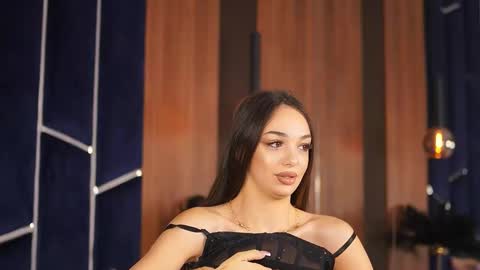 Amiraveyl online show from 09/12/25, 09:04