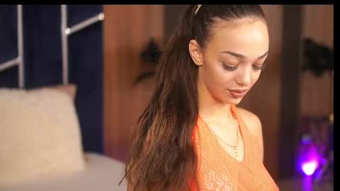 Amiraveyl online show from 09/25/25, 08:34