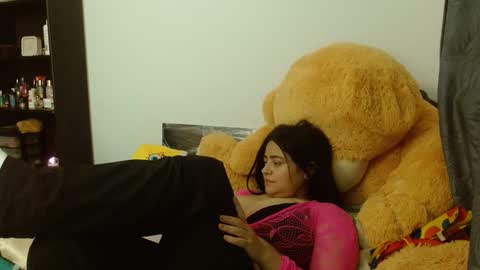 Snapshot of ammbaar1 chatting on 09/23/25, 11:30 Ambaar online show from 09/23/25, 11:30