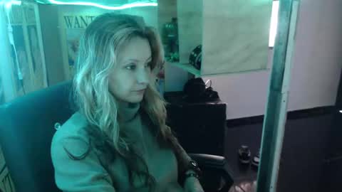 Paula D online show from 02/18/25, 03:43