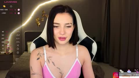 Ammy  dont forget to thumbs up me  online show from 12/14/25, 02:50