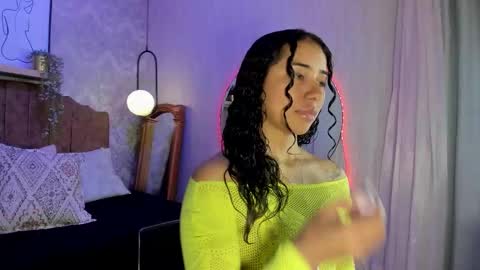 Snapshot of ammy_nova chatting on 11/19/25, 07:36 Ammy Nova online show from 11/19/25, 07:36