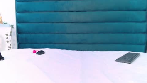 AmmyPike online show from 09/18/25, 05:15