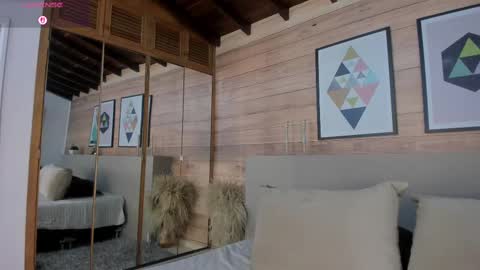 Snapshot of ammyscott1 chatting on 09/18/25, 10:45 Ammy Scott online show from 09/18/25, 10:45