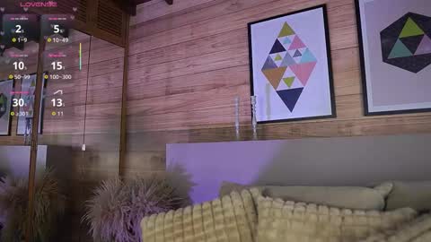 Snapshot of ammyscott1 chatting on 10/15/25, 10:43 Ammy Scott online show from 10/15/25, 10:43