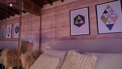 Snapshot of ammyscott1 chatting on 10/22/25, 10:53 Ammy Scott online show from 10/22/25, 10:53