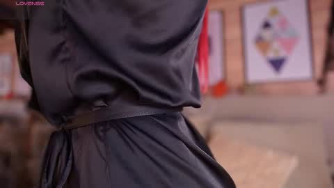 Snapshot of ammyscott1 chatting on 10/26/25, 10:25 Ammy Scott online show from 10/26/25, 10:25