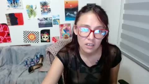 yisel online show from 12/13/24, 03:05