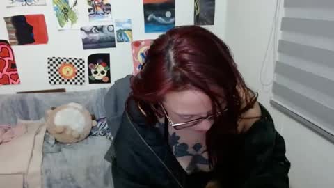 yisel online show from 01/26/25, 11:39