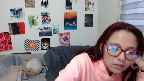 yisel online show from 01/27/25, 11:00