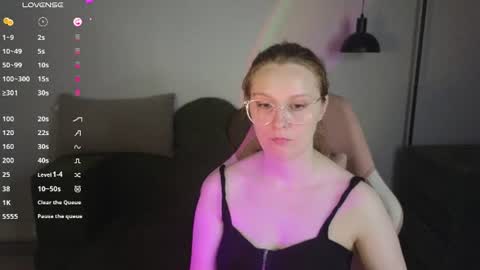 Snapshot of ammywink chatting on 06/11/26, 01:16 Ammy online show from 06/11/26, 01:16